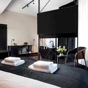 Krupnicza 30 Hotel