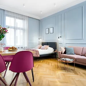 P&j Luxury Appartement