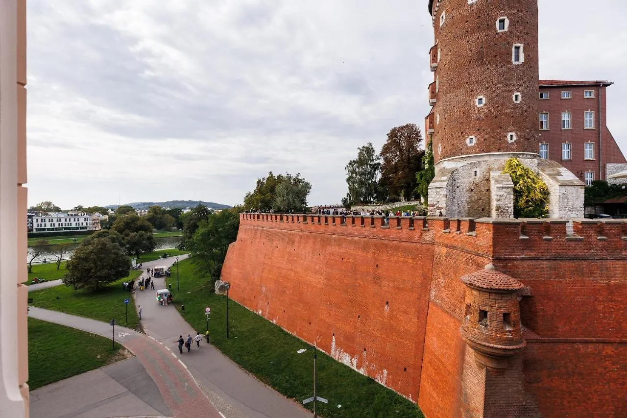 Wawel Castle View - City Center Suite - By Upstairs Krakow