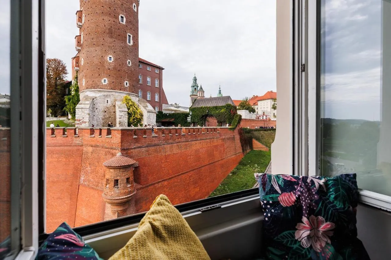 Wawel Castle View - City Center Suite - By Upstairs Krakow Apartment